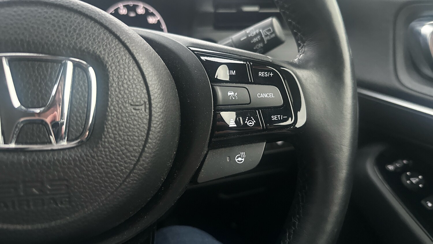 Used Honda HR-V 2022 for sale - 76102790: Photo 24