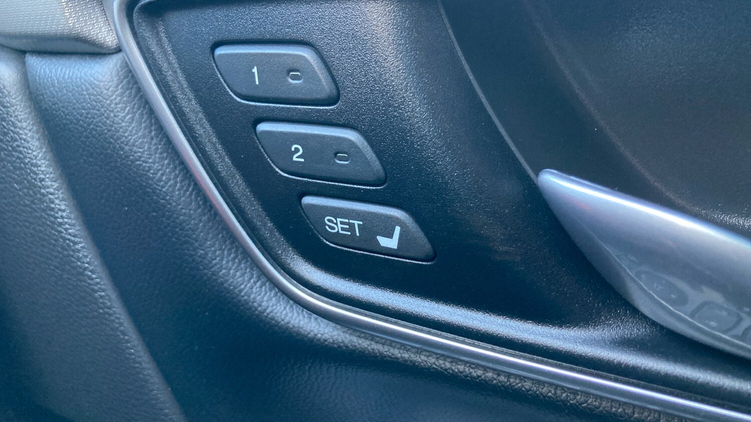 Used Honda CR-V 2021 for sale - 76428599: Photo 17