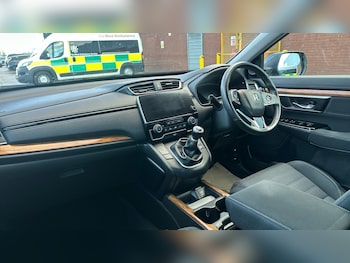 Used Honda CR-V 2019 for sale - 77167953: Photo