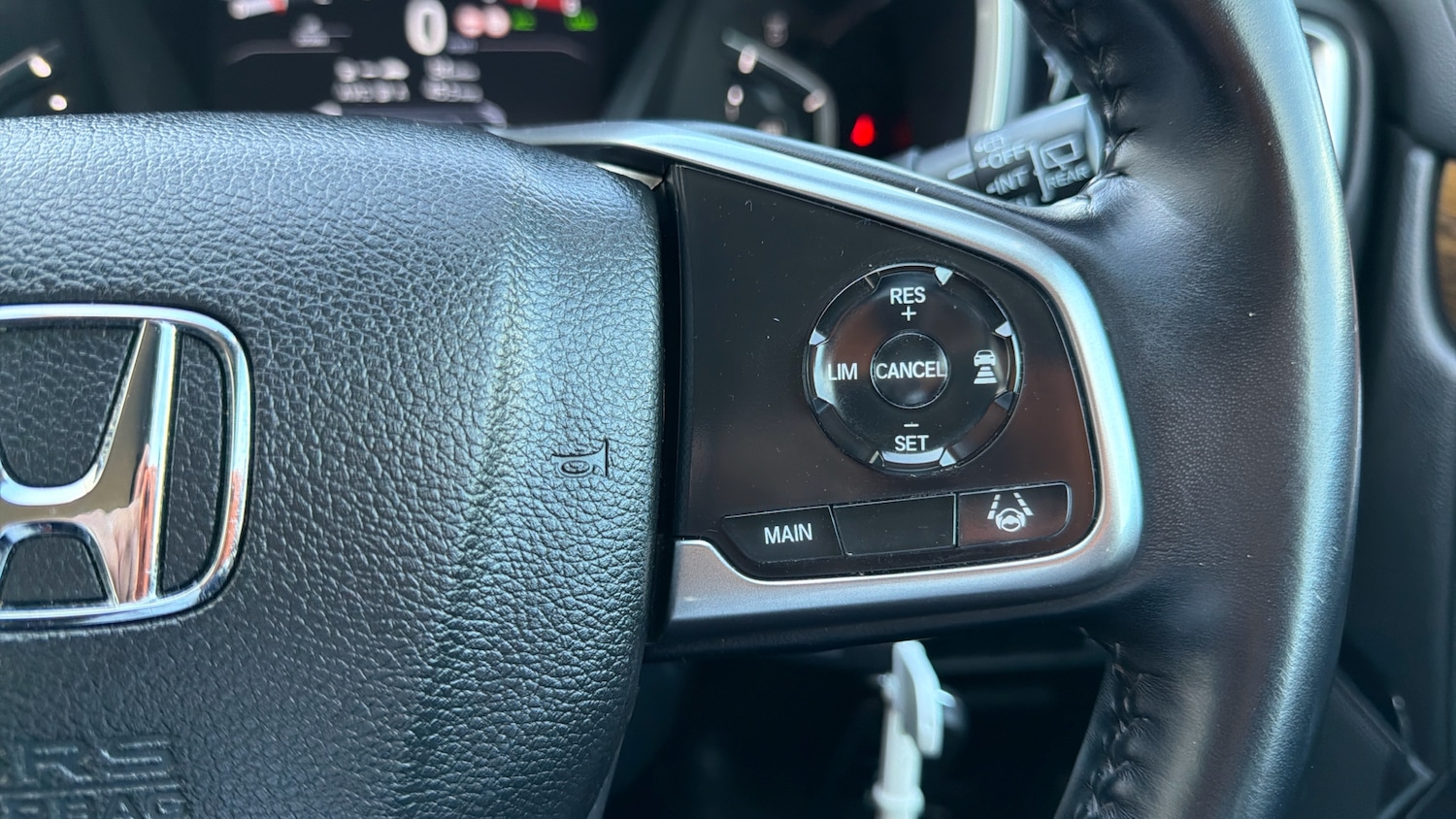 Used Honda CR-V 2018 for sale - 76065913: Photo 21