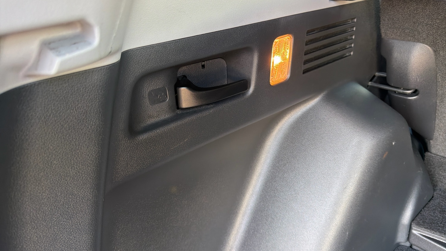 Used Honda CR-V 2018 for sale - 76065913: Photo 40