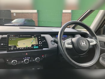 Used Honda Jazz 2023 for sale - 76542795: Photo