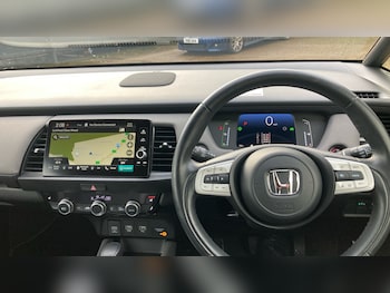 Used Honda Jazz 2023 for sale - 76542795: Photo