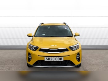 Used Kia Stonic 2023 for sale - 79548122: Photo