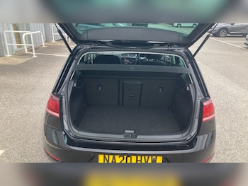 Used Volkswagen Golf 2020 for sale - 78814111: Photo
