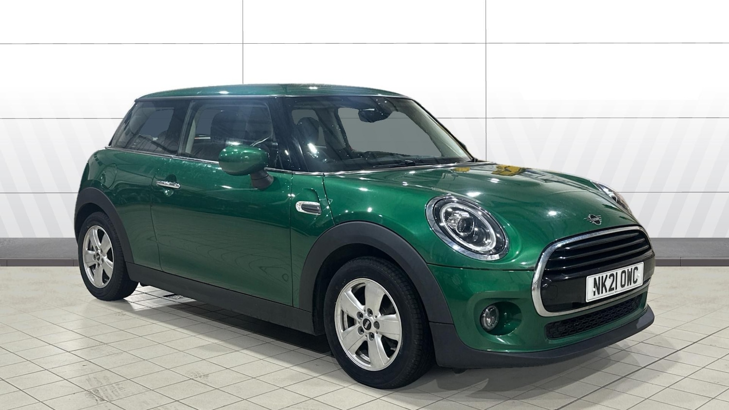Used MINI Hatch 2021 for sale - 76536511: Photo 1