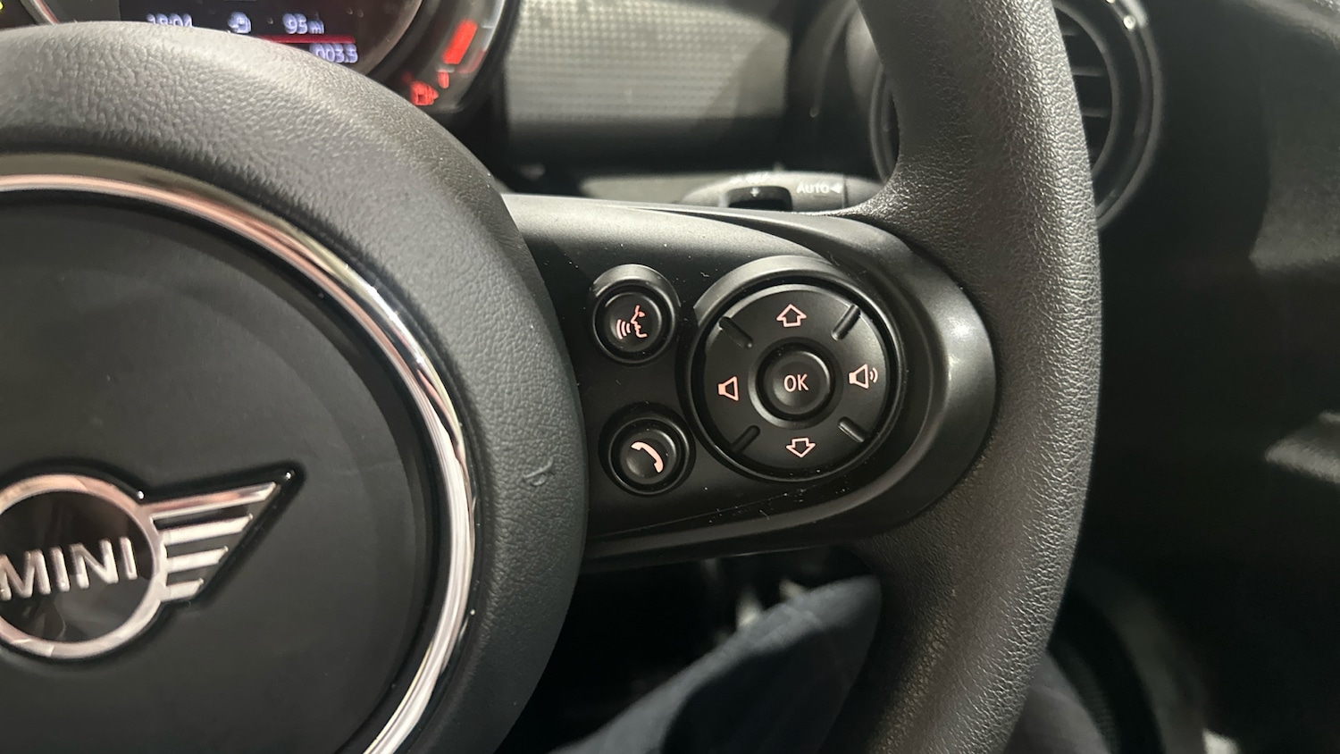 Used MINI Hatch 2021 for sale - 76536511: Photo 24