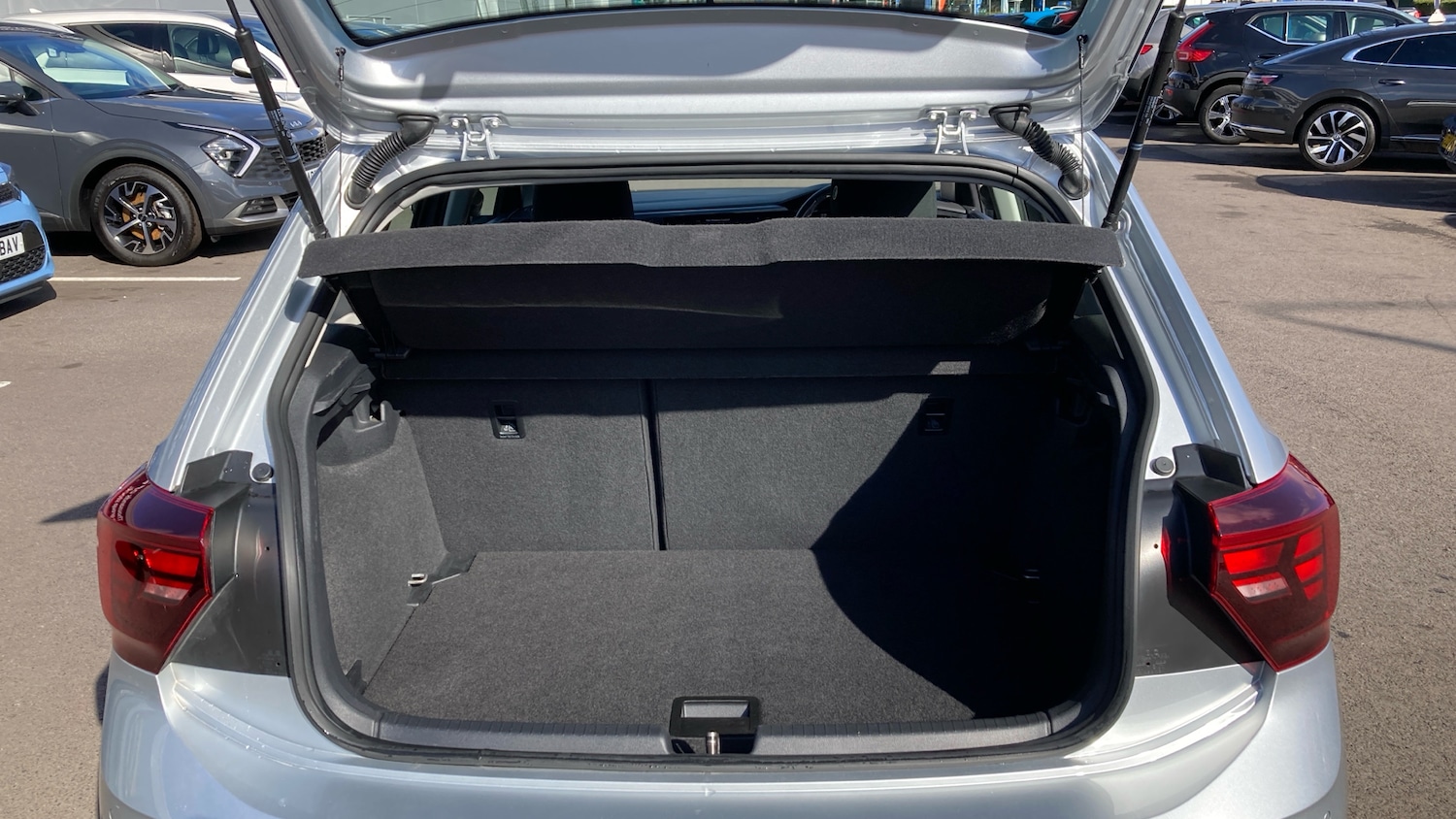 Used Volkswagen Polo 2022 for sale - 76945792: Photo 20