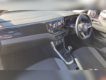 Used Volkswagen Polo 2022 for sale - 76945792: Photo