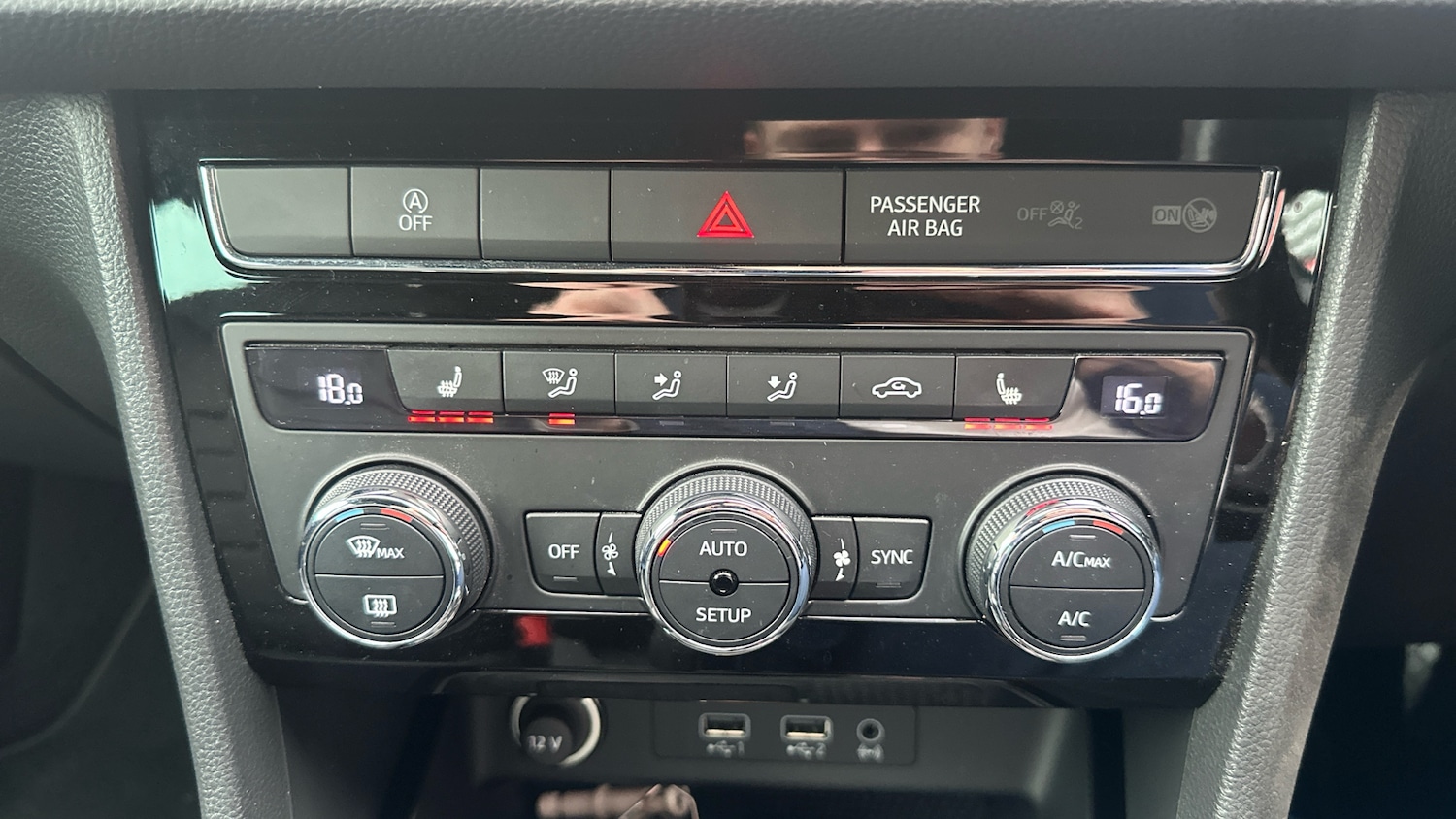 Used SEAT Ateca 2018 for sale - 76470913: Photo 32