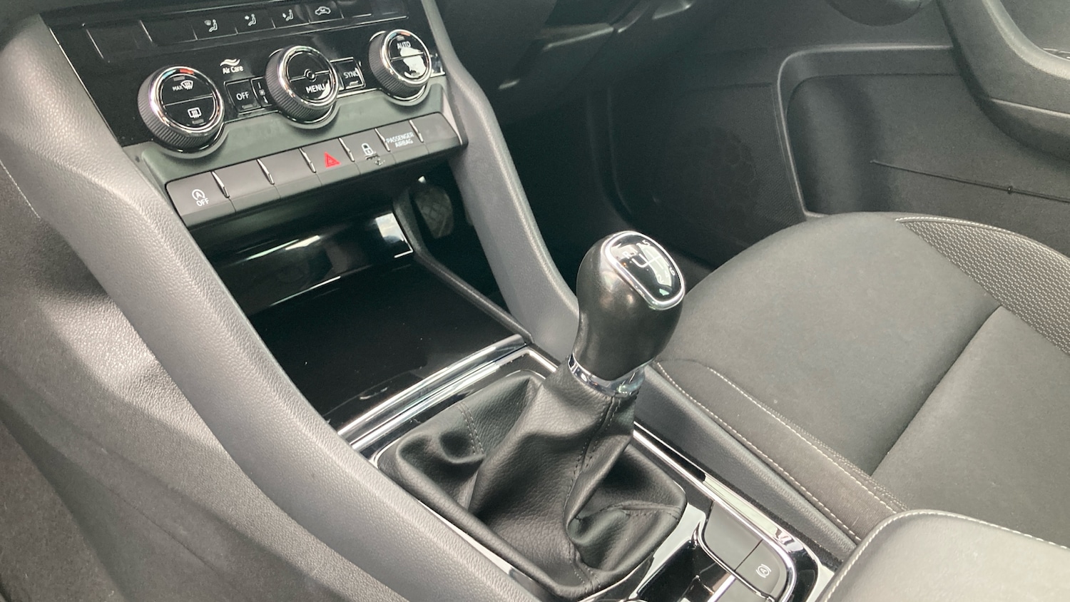 Used Skoda Karoq 2022 for sale - 76862251: Photo 13