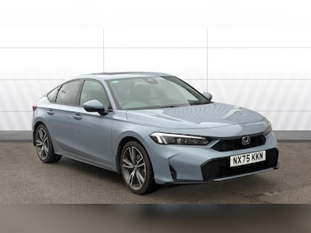 2025 (75) - 2.0 eHEV Advance 5dr CVT Hybrid Hatchback