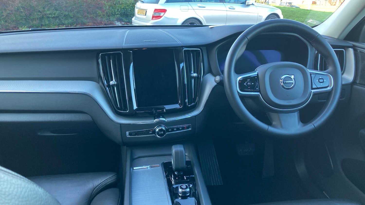 Used Volvo XC60 2023 for sale - 76882342: Photo 14