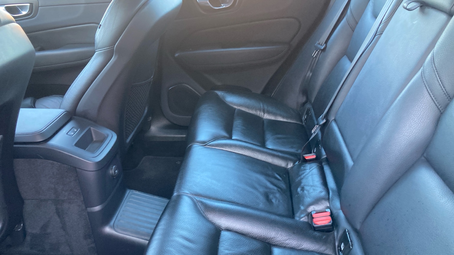 Used Volvo XC60 2023 for sale - 76882342: Photo 16