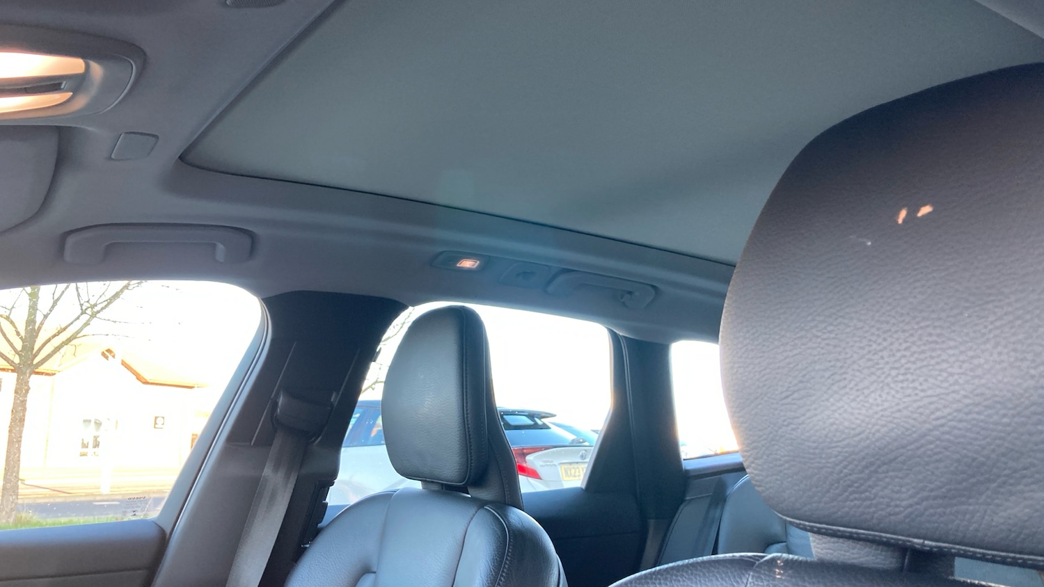 Used Volvo XC60 2023 for sale - 76882342: Photo 27