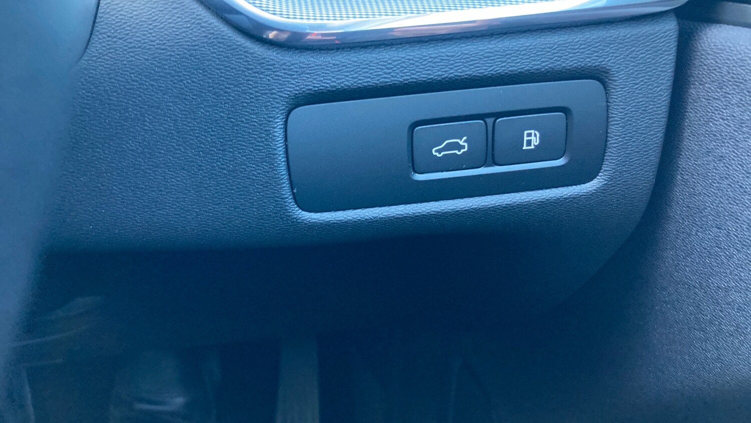 Used Volvo XC60 2023 for sale - 76882342: Photo 43