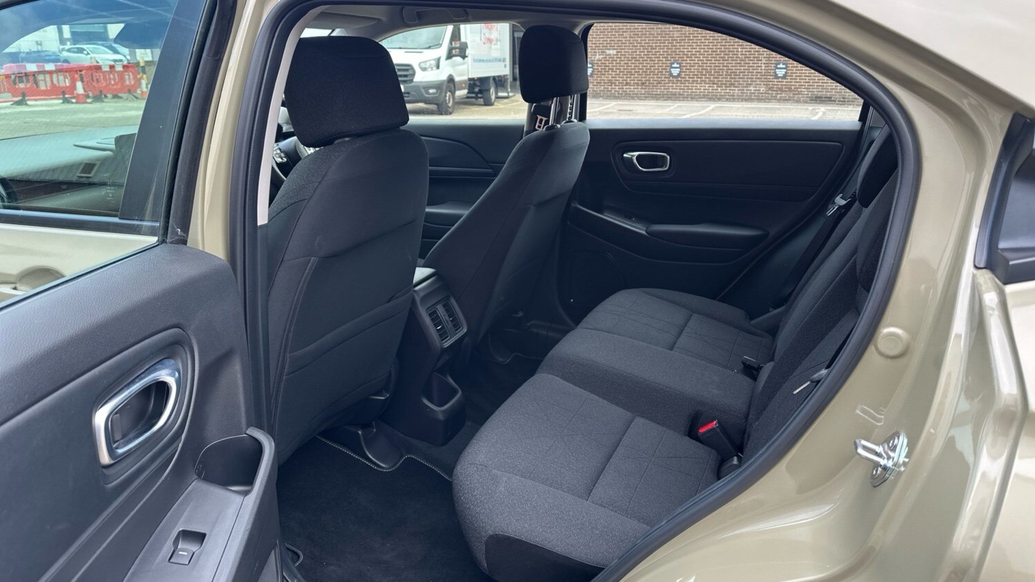 2023 Honda HR-V 1.5 eHEV Elegance 5dr CVT Hybrid Hatchback Hatchback Hybrid Auto - Picture 16 of 24