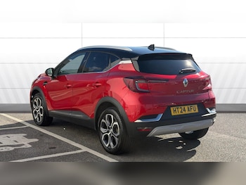 Used Renault Captur 2024 for sale - 79353091: Photo