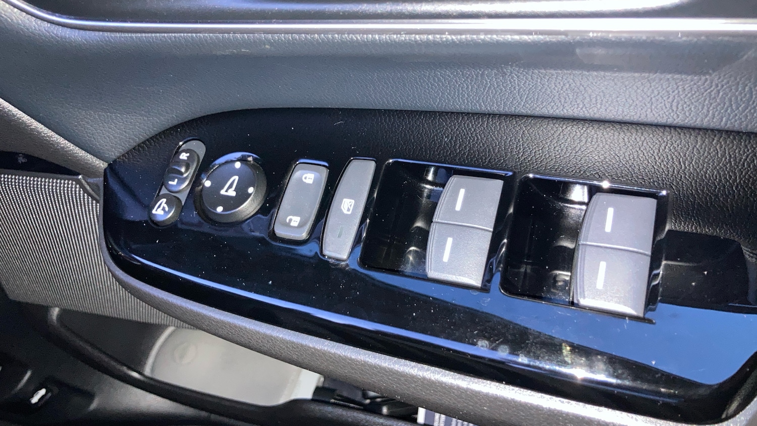 Used Honda CR-V 2020 for sale - 76364331: Photo 15