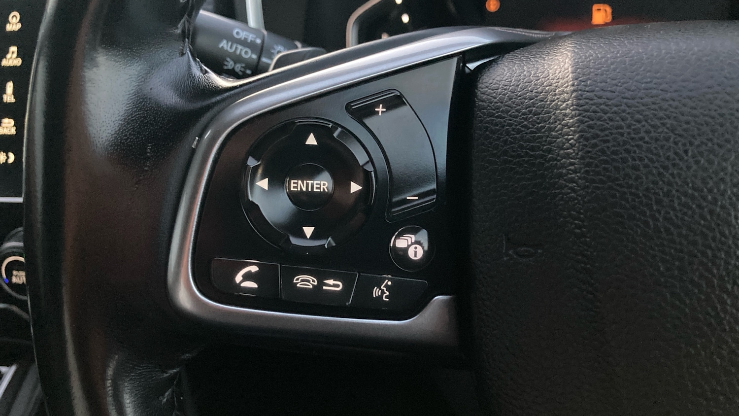 Used Honda CR-V 2020 for sale - 76364331: Photo 17