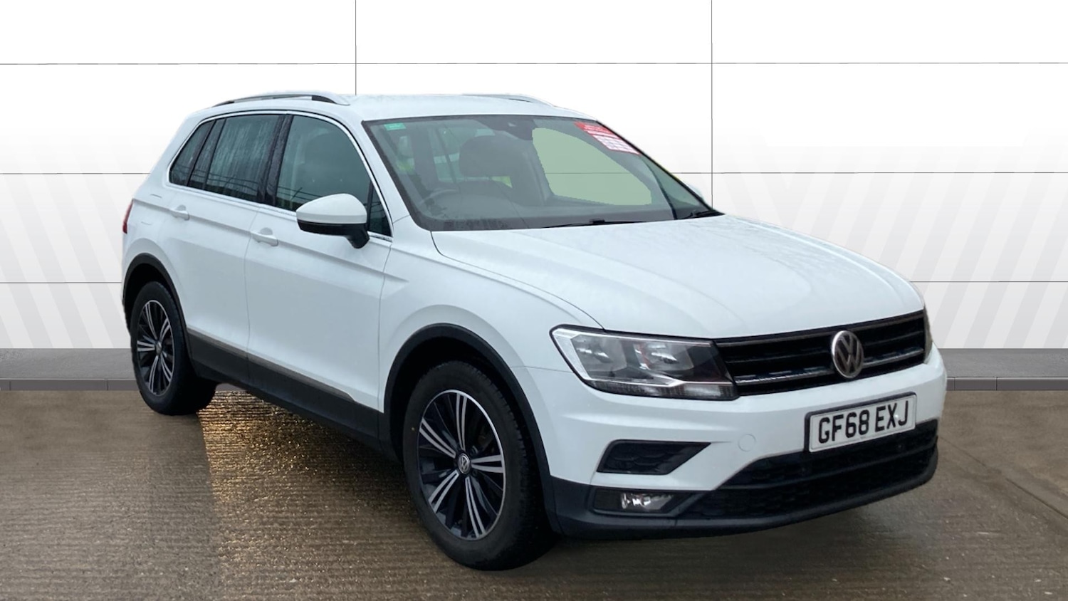 Used Volkswagen Tiguan 2018 for sale - 76545238: Photo 1