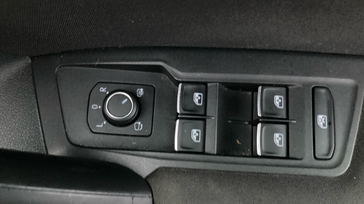 Used Volkswagen Tiguan 2018 for sale - 76545238: Photo 33