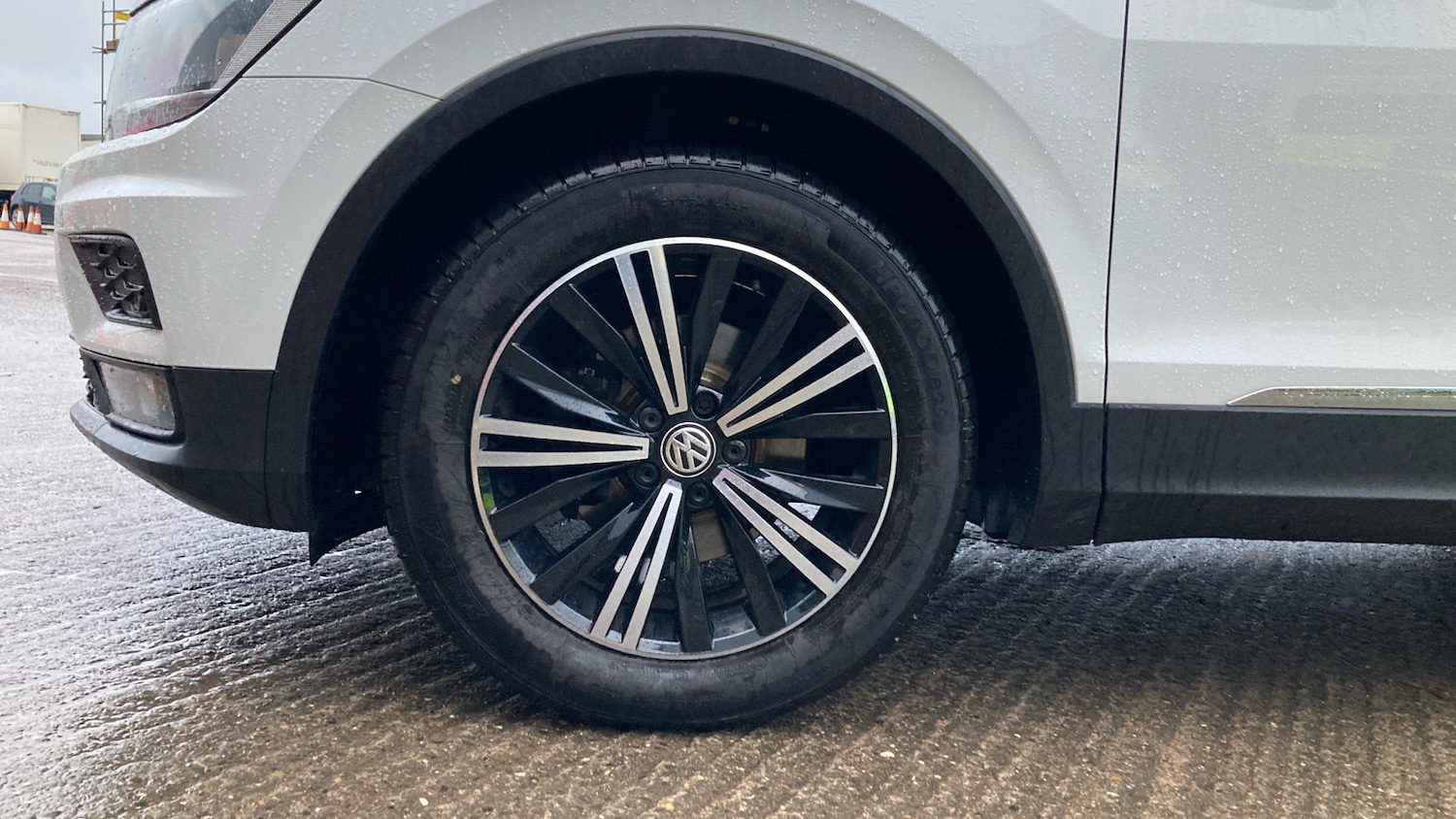 Used Volkswagen Tiguan 2018 for sale - 76545238: Photo 7