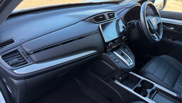 Used Honda CR-V 2023 for sale - 76067473: Photo 2