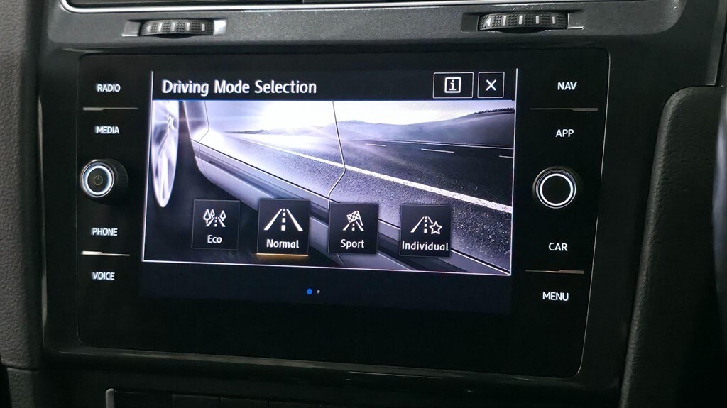 Used Volkswagen Golf 2018 for sale - 77903180: Photo 25