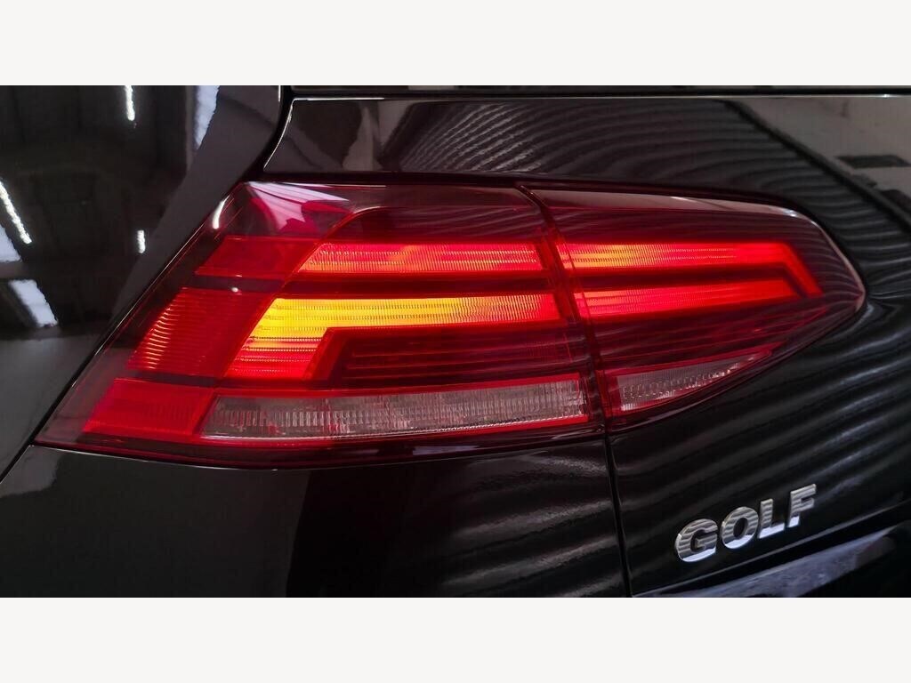 Used Volkswagen Golf 2018 for sale - 77903180: Photo 74