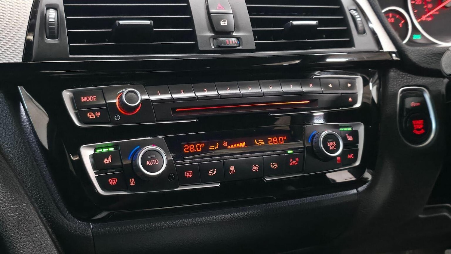 Used BMW 3 Series 2019 for sale - 77403630: Photo 14