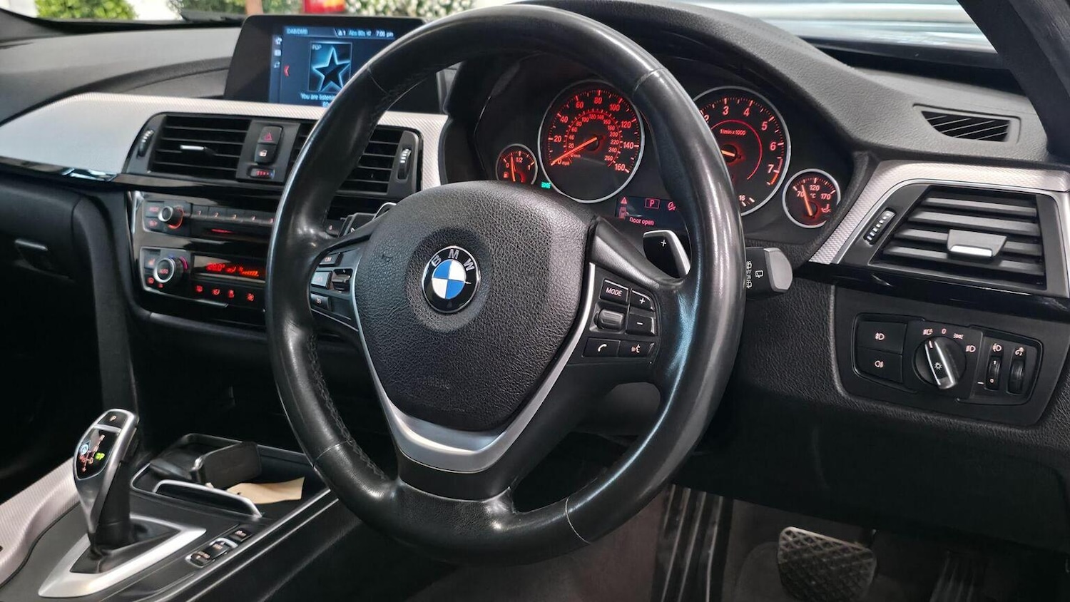 Used BMW 3 Series 2019 for sale - 77403630: Photo 2