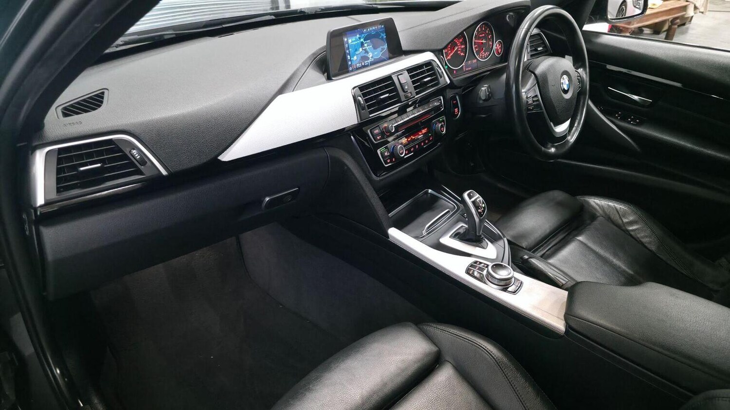 Used BMW 3 Series 2019 for sale - 77403630: Photo 21