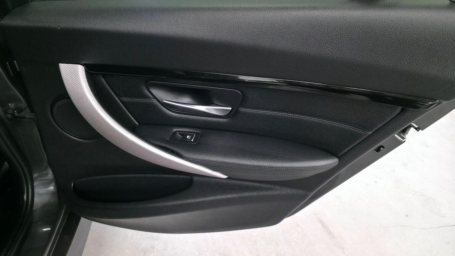 Used BMW 3 Series 2019 for sale - 77403630: Photo 48