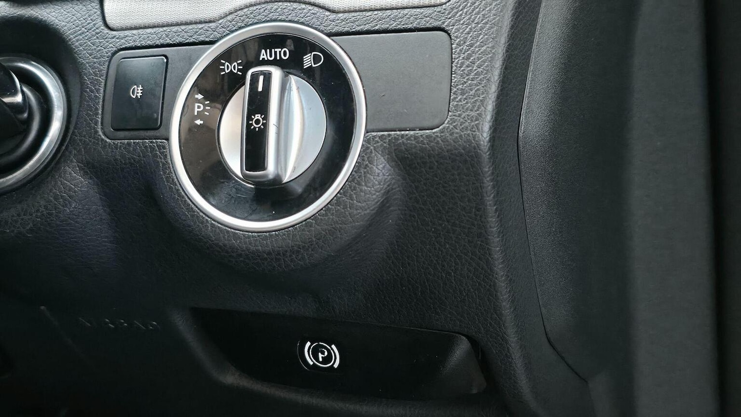 Used Mercedes-Benz E Class 2016 for sale - 77218147: Photo 9