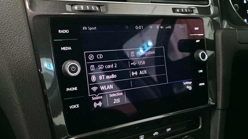 Used Volkswagen Golf 2017 for sale - 77903181: Photo 19