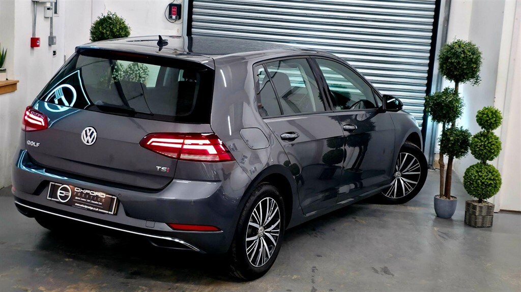 Used Volkswagen Golf 2017 for sale - 77903181: Photo 57