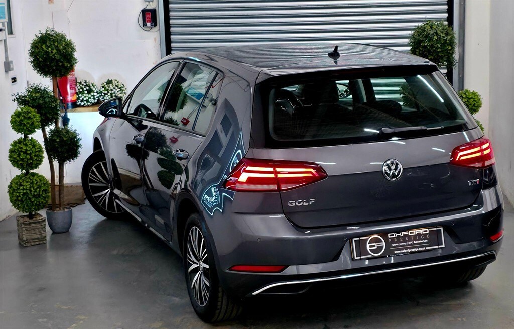 Used Volkswagen Golf 2017 for sale - 77903181: Photo 59