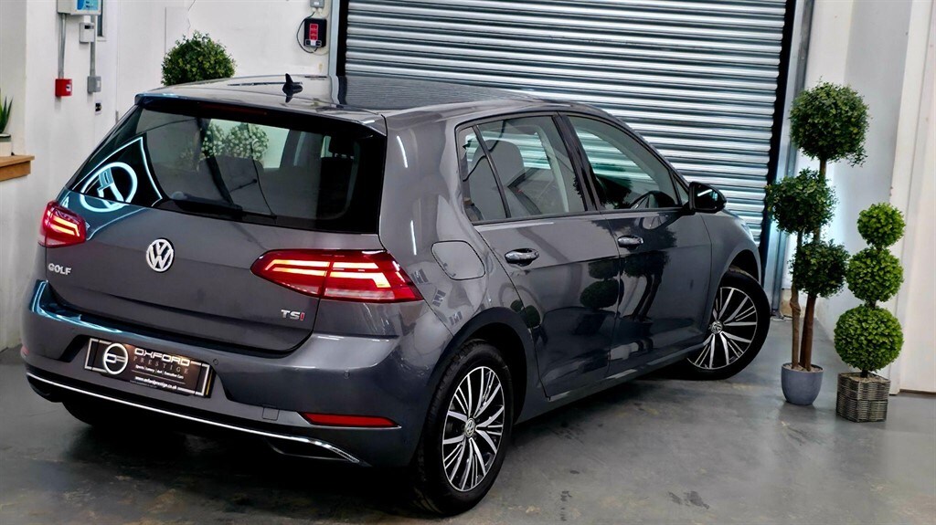 Used Volkswagen Golf 2017 for sale - 77903181: Photo 75