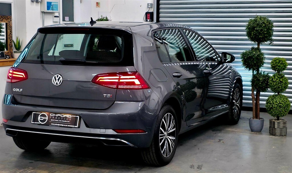 Used Volkswagen Golf 2017 for sale - 77903181: Photo 78