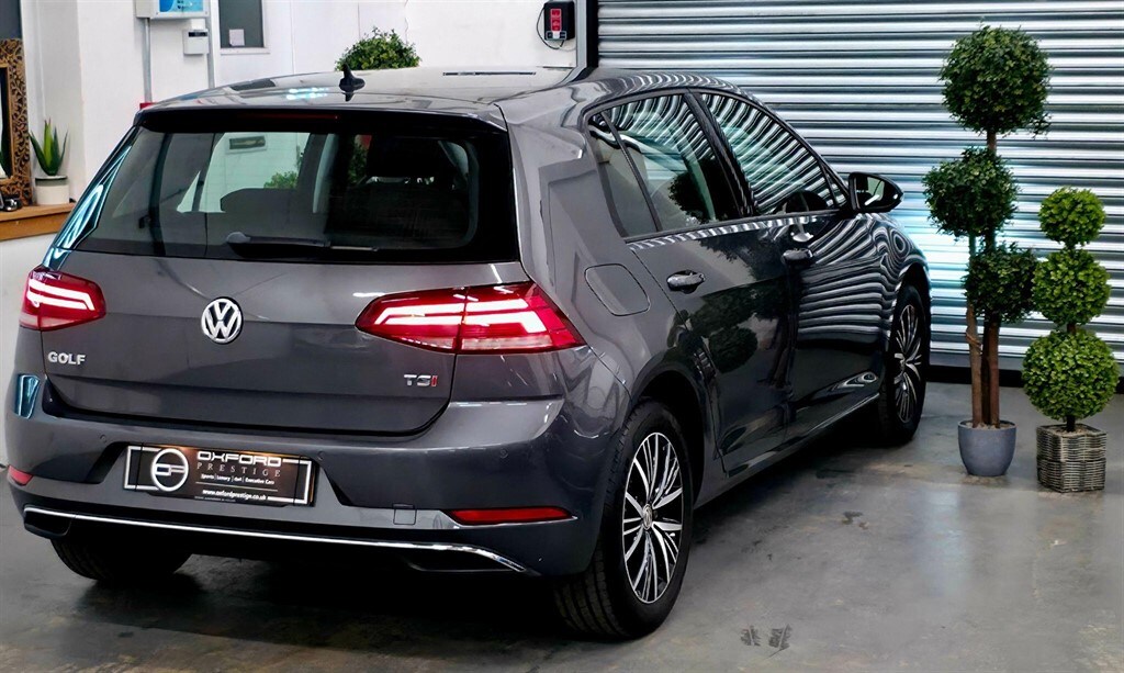Used Volkswagen Golf 2017 for sale - 77903181: Photo 81