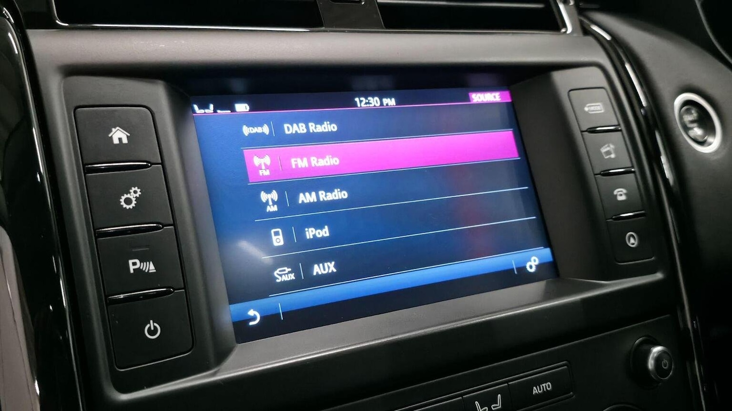 Used Land Rover Discovery 2018 for sale - 77218159: Photo 21