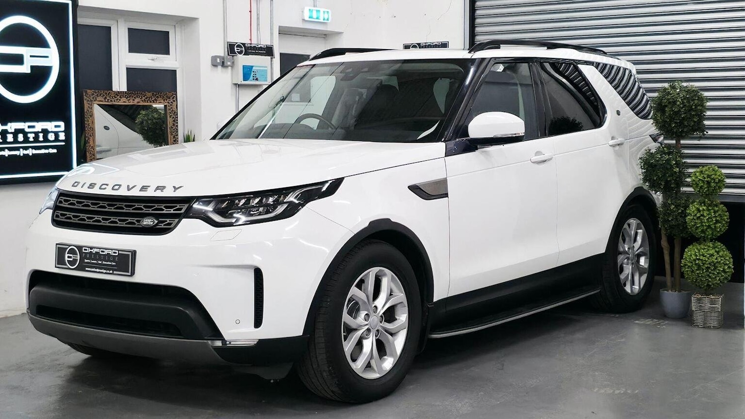 Used Land Rover Discovery 2018 for sale - 77218159: Photo 66