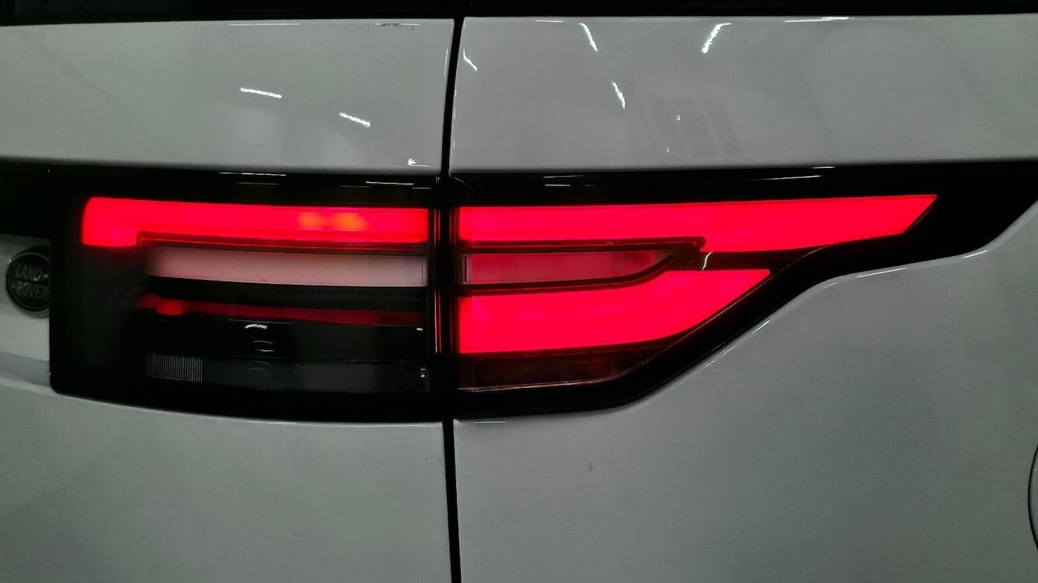 Used Land Rover Discovery 2018 for sale - 77218159: Photo 73