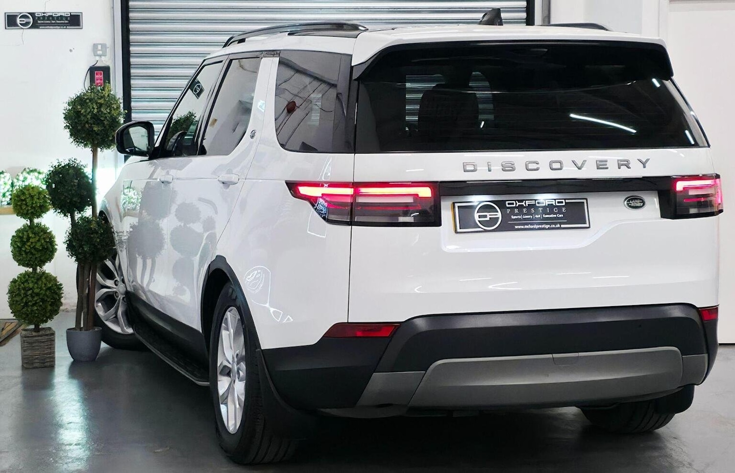 Used Land Rover Discovery 2018 for sale - 77218159: Photo 81