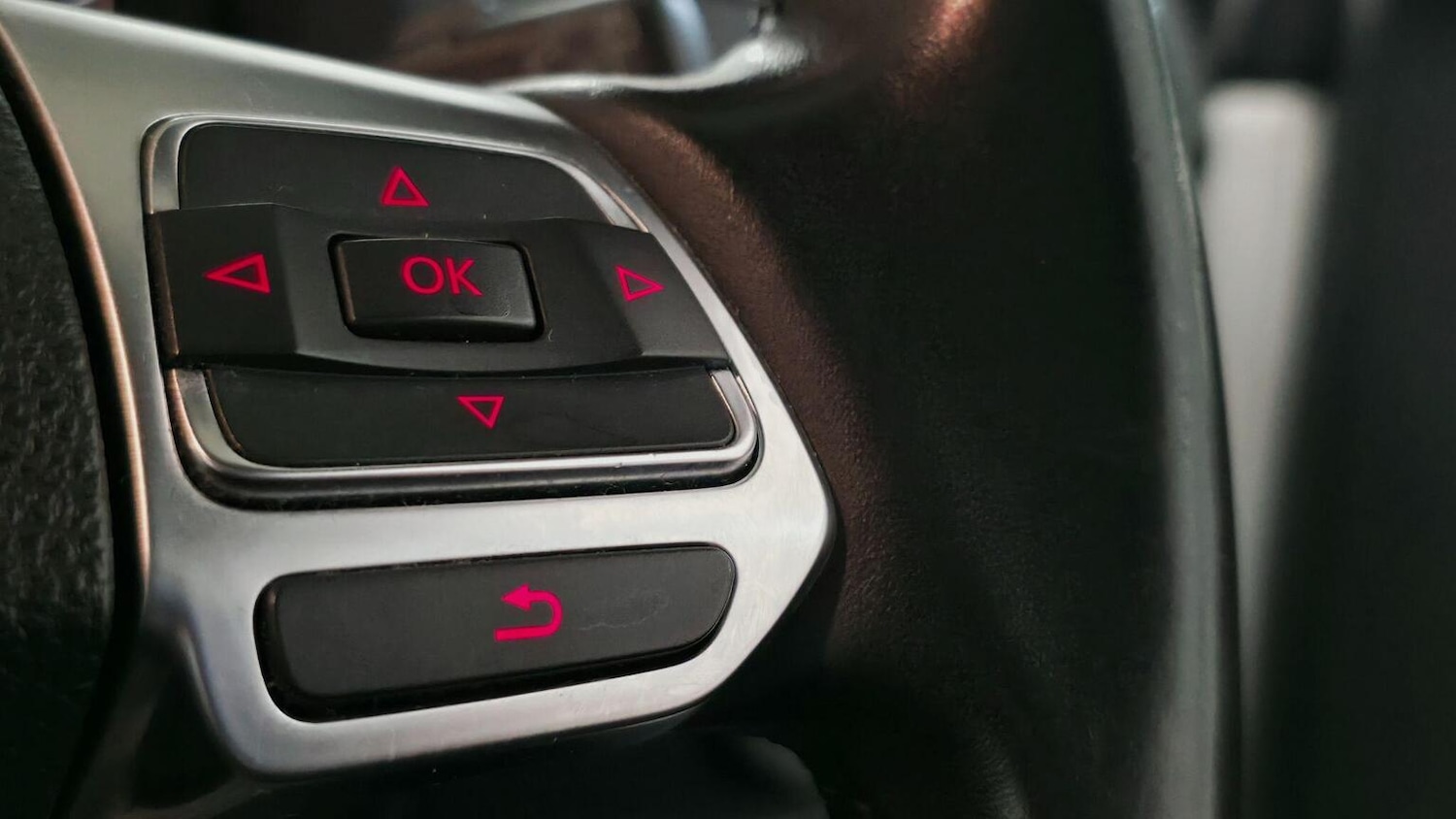 Used Volkswagen Scirocco 2009 for sale - 77218153: Photo 10