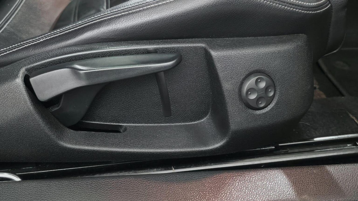 Used Volkswagen Scirocco 2009 for sale - 77218153: Photo 14