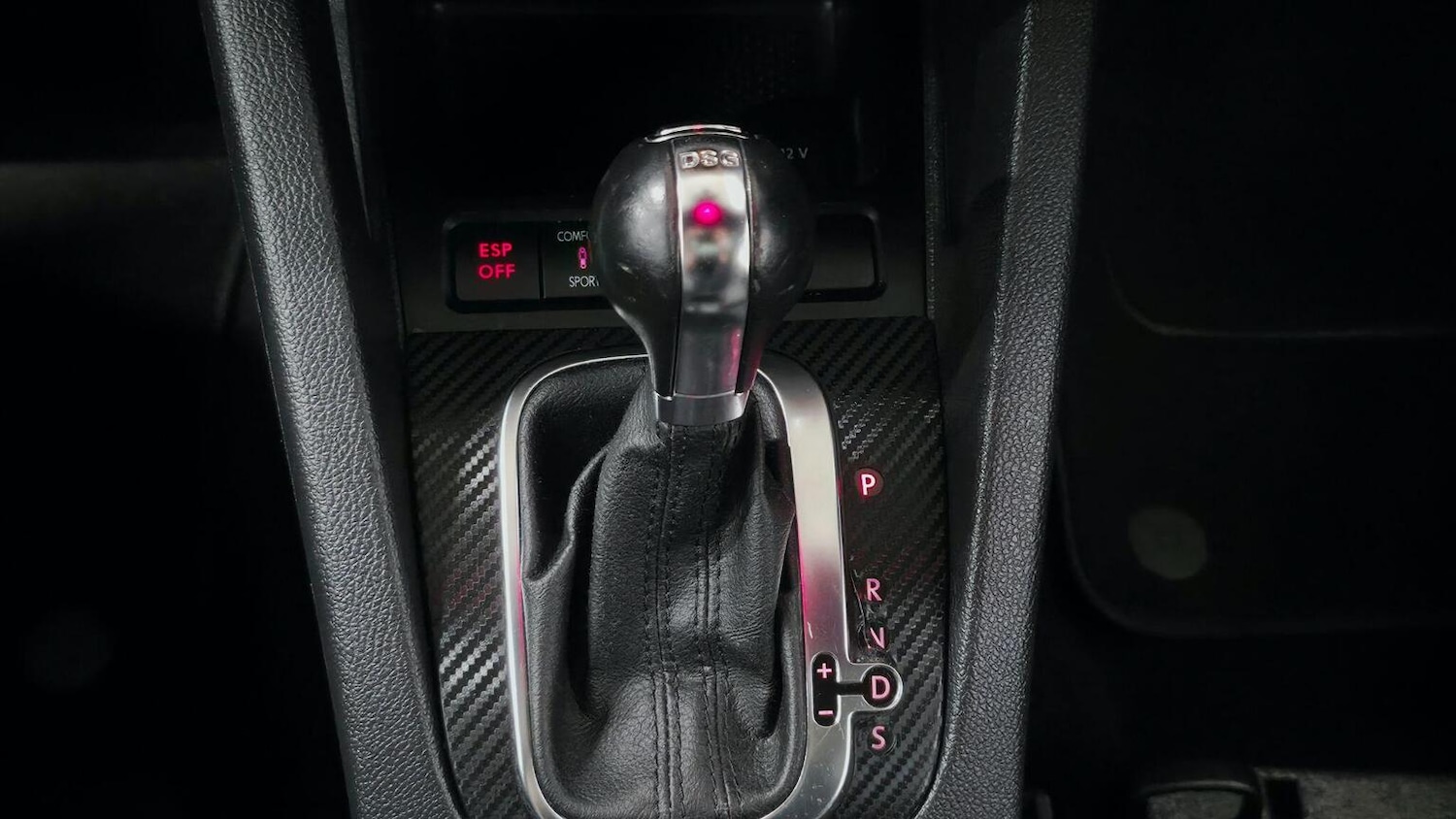 Used Volkswagen Scirocco 2009 for sale - 77218153: Photo 26