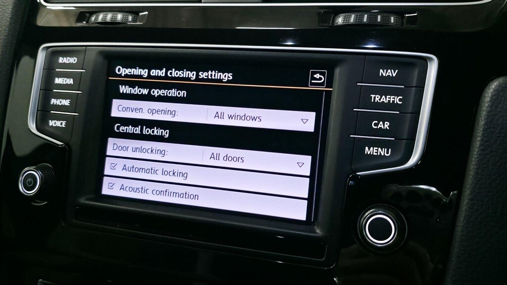 Used Volkswagen Golf 2016 for sale - 78118107: Photo 31