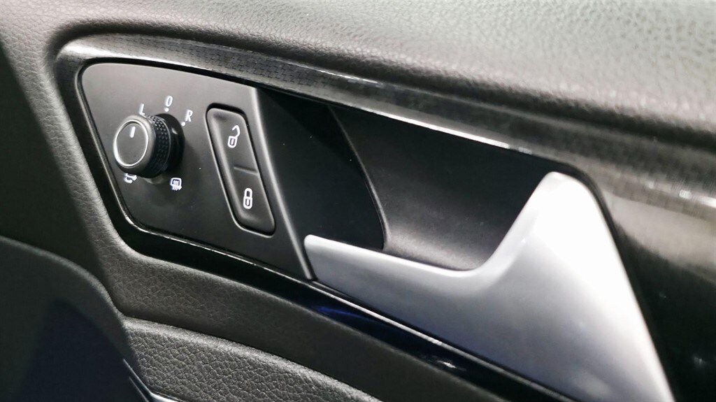 Used Volkswagen Golf 2016 for sale - 78118107: Photo 7